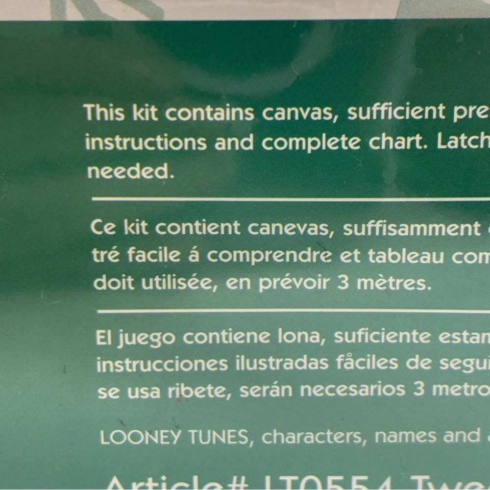 Warner Bros Looney Tunes Tweetys Gift Christmas Latch Hook Kit Sylvester Sealed - Picture 8 of 11